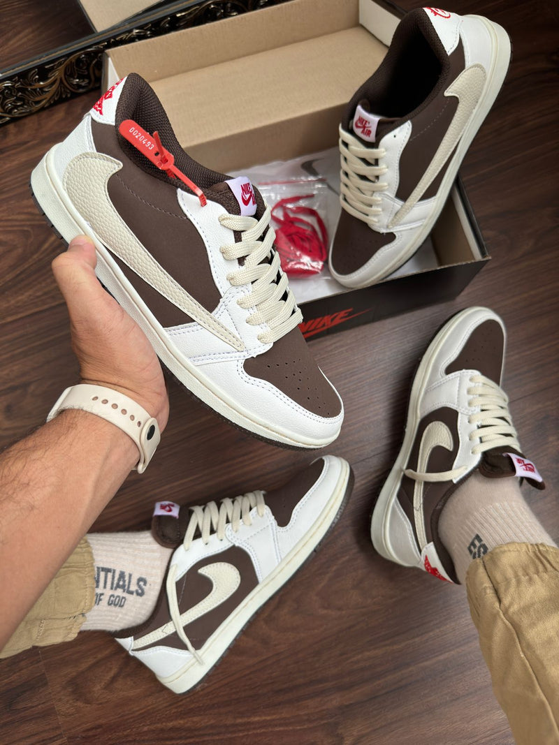 Travis Scott Air Jordan 1 Low White Bege