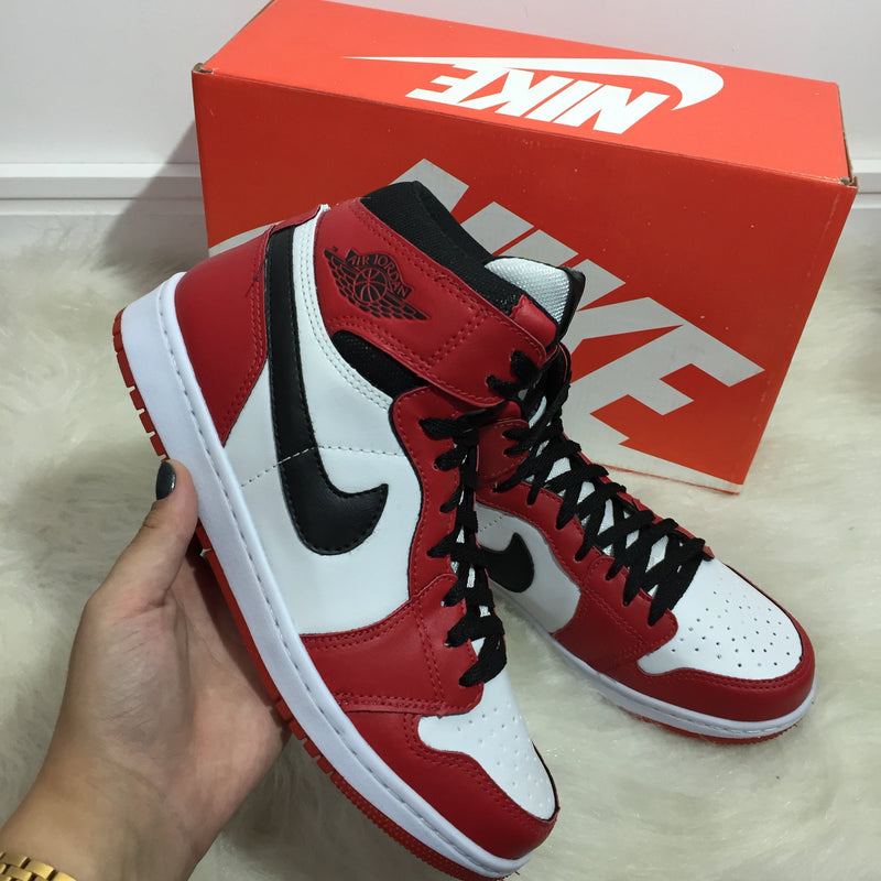 BOTA NIKE AIR JORDAN VERMELHA/BRANCA
