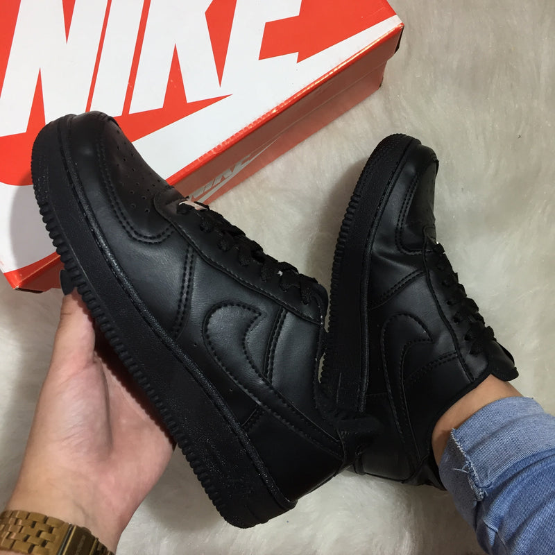 TÊNIS NIKE AIR FORCE PRETO
