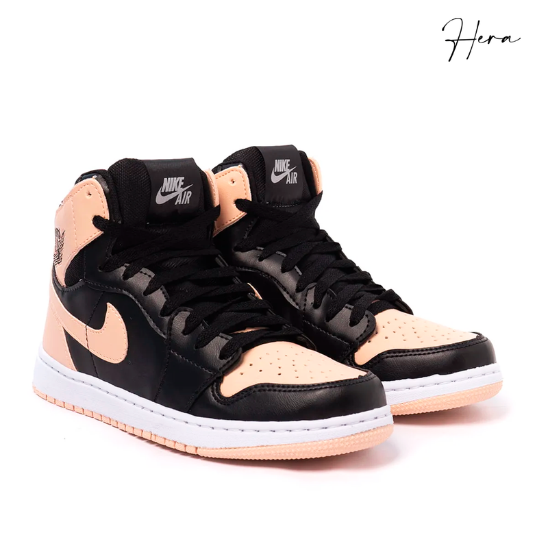 BOTA NIKE AIR JORDAN PRETA E NUDE