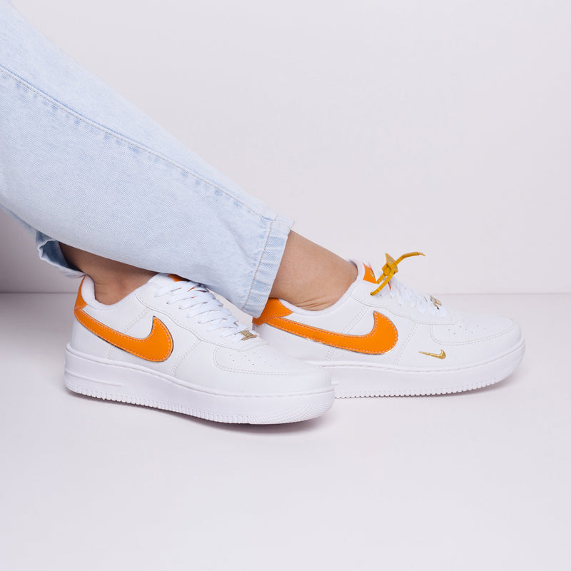 TÊNIS NIKE AIR FORCE BRANCO SALMÃO