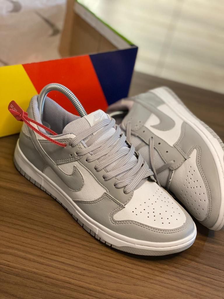 TÊNIS AIR DUNK  BRANCO CINZA