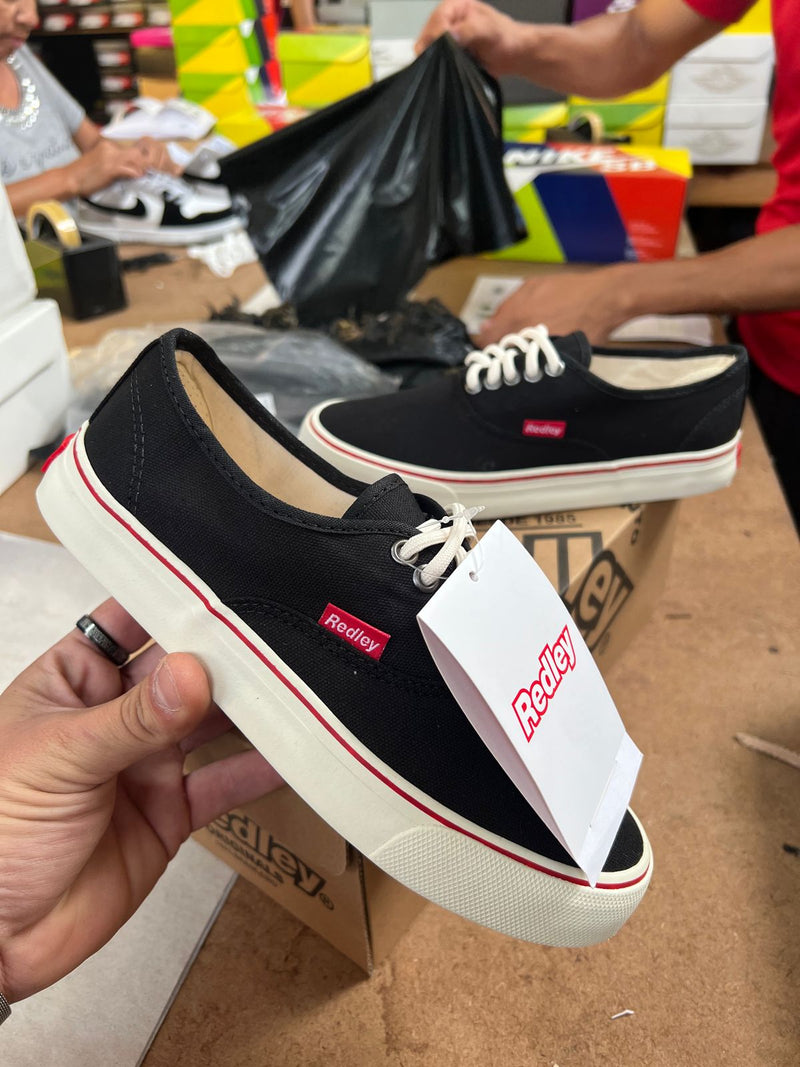 TÊNIS REDLEY STREET - PRETO