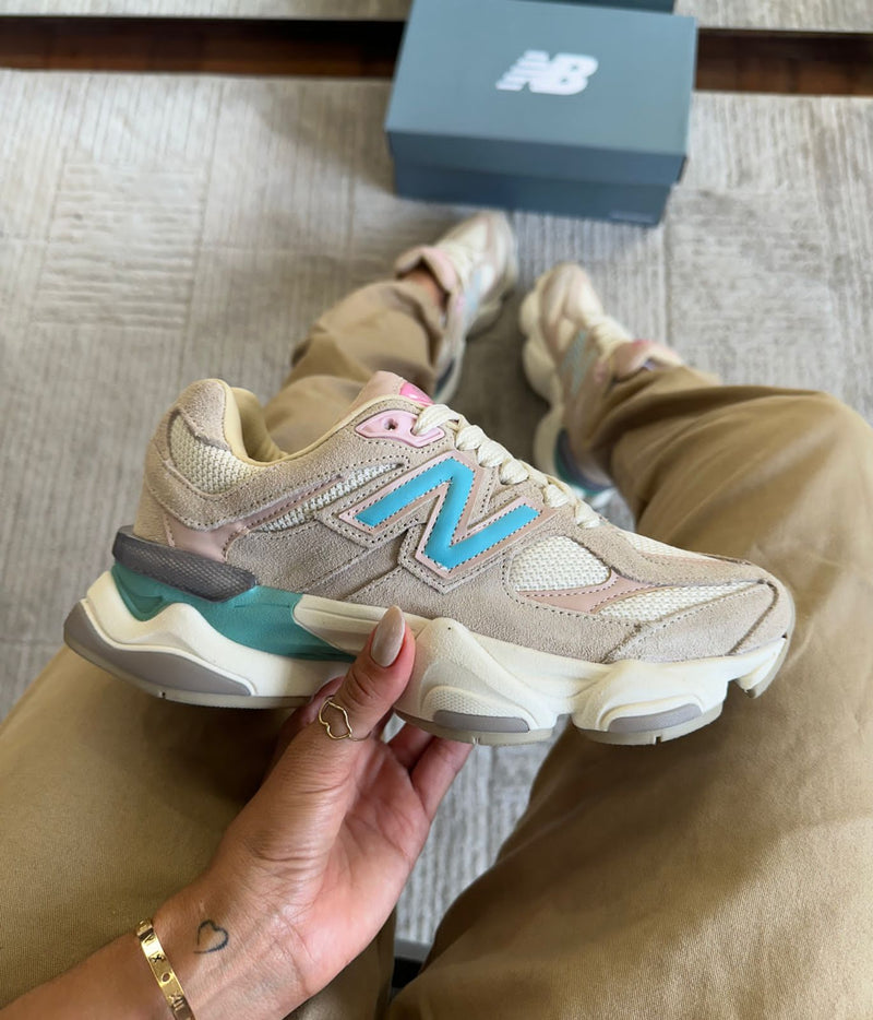 NEW BALANCE 9060 BEGE AZUL