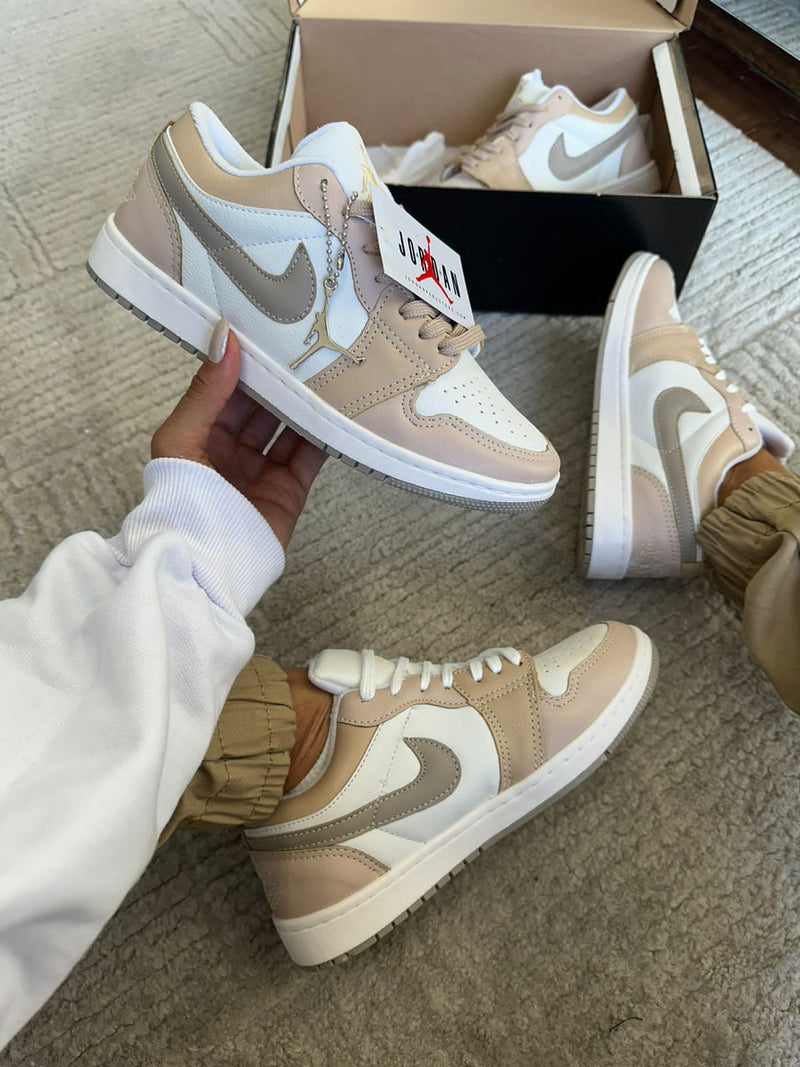 TENIS  AIR JORDAN BEGE