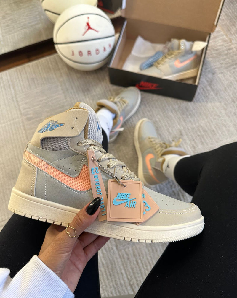 BOTA NIKE  JORDAN 1 ZOOM BEGE/GELO/SALMAO