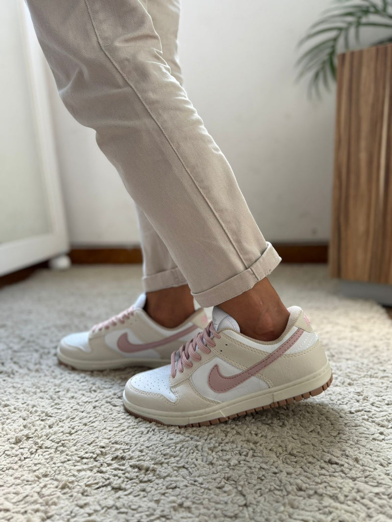 TÊNIS DUNK SLOW CREME ROSÉ